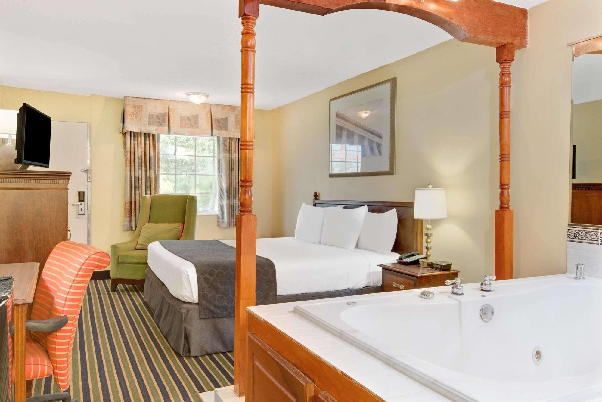 Days Inn By Wyndham Towson Kültér fotó