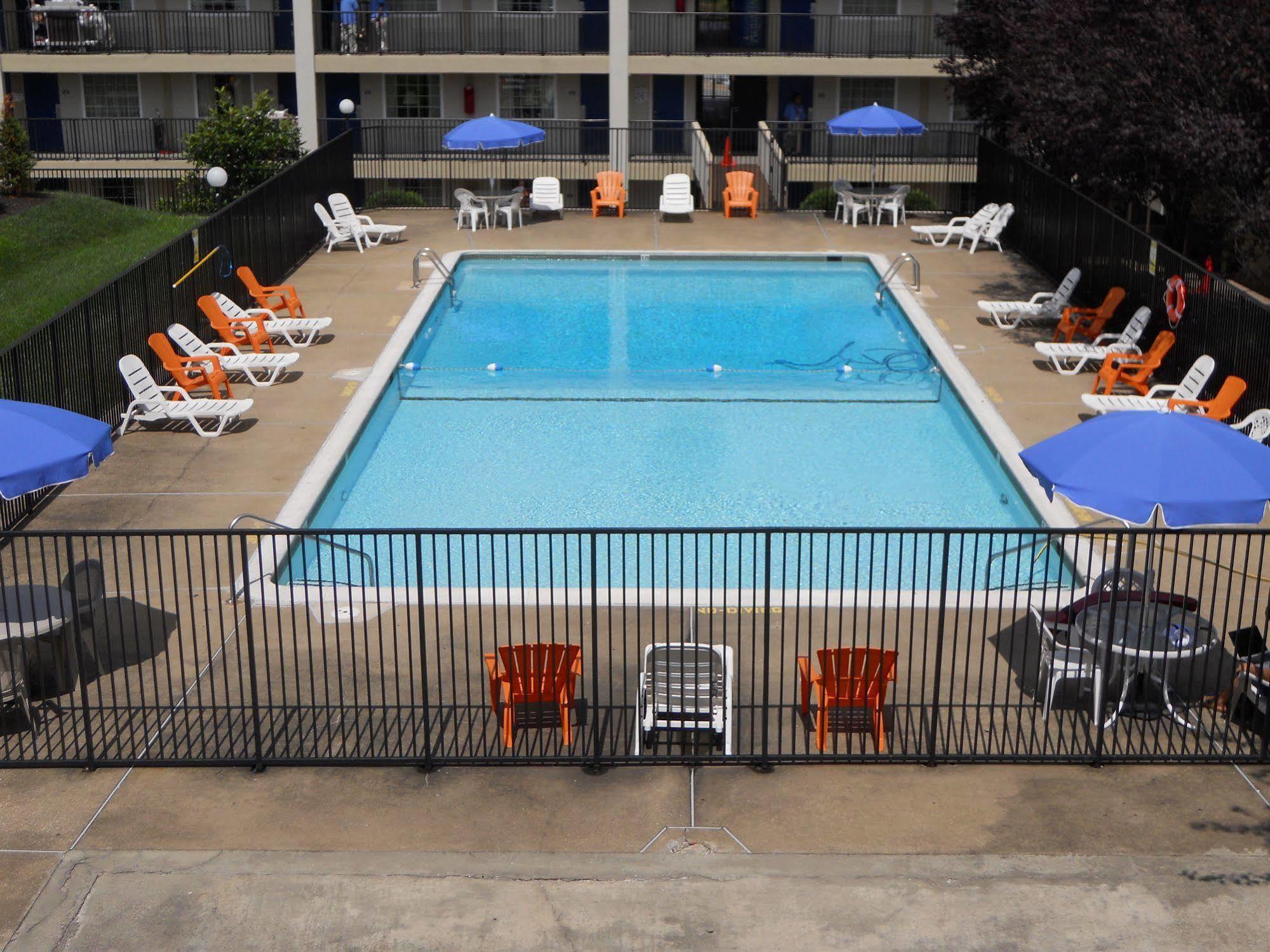 Days Inn By Wyndham Towson Kültér fotó